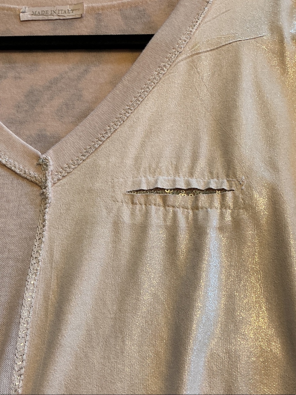 Made in Italy Light Pink V-Neck Short Sleeve Tee - Picture 4 of 5